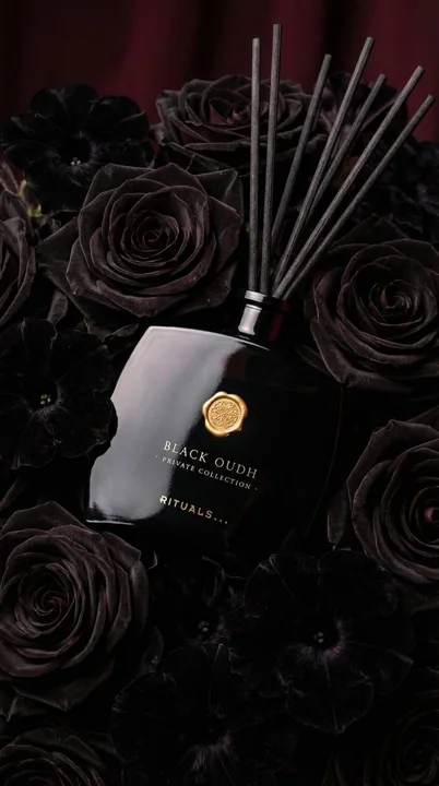 Roses noires et parfum d'ambiance de luxe