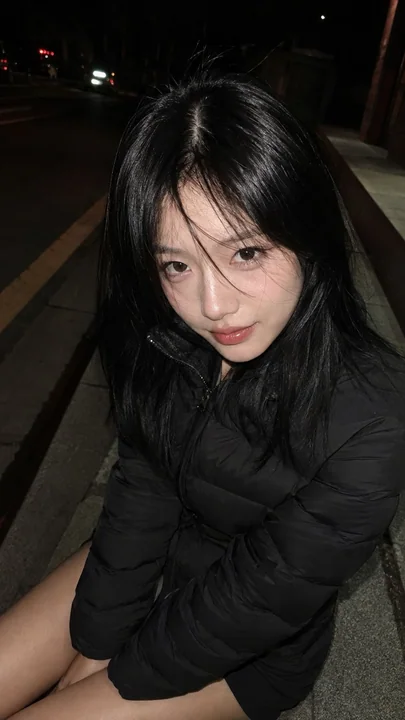 韩系女友深夜街边CCD直闪抓拍