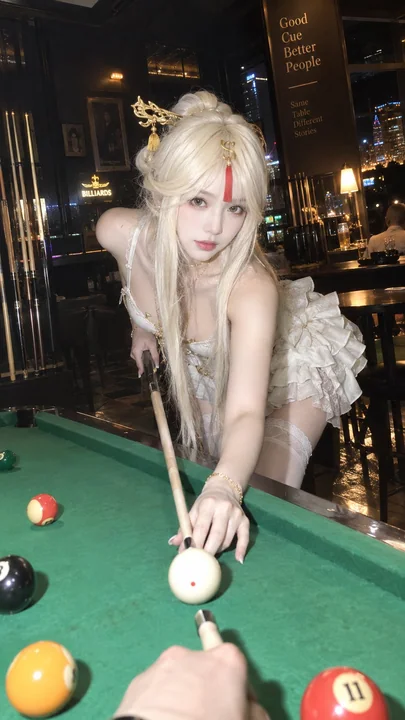 凝光角色扮演者足疗技师包房服务