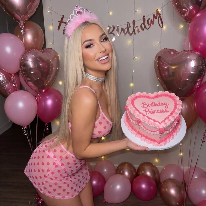 夢幻のバービー風ピンクの少女の誕生日パーティー